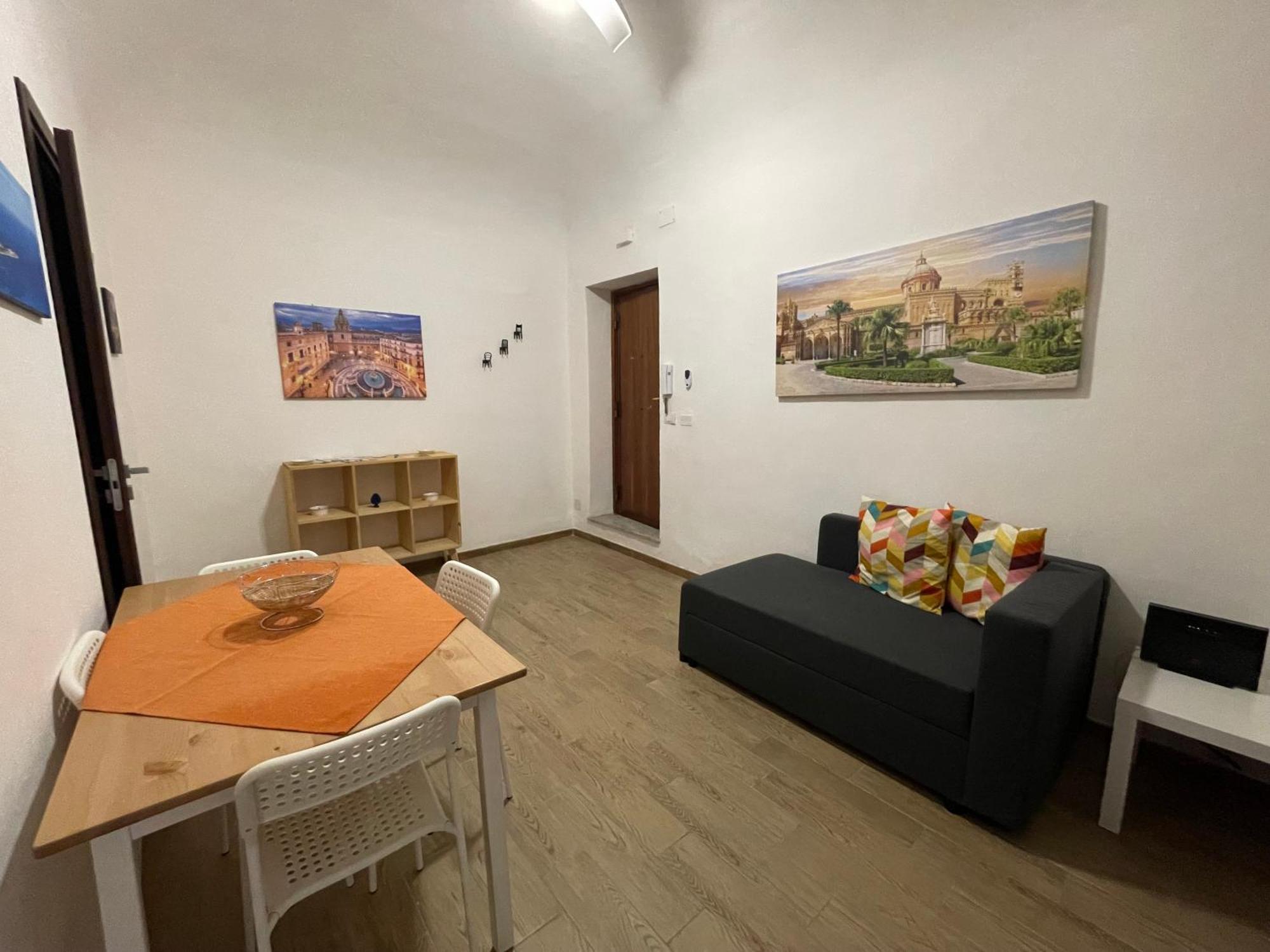 Appartement Le Colonne Del Massimo - In Front Of Massimo Theatre Palermo